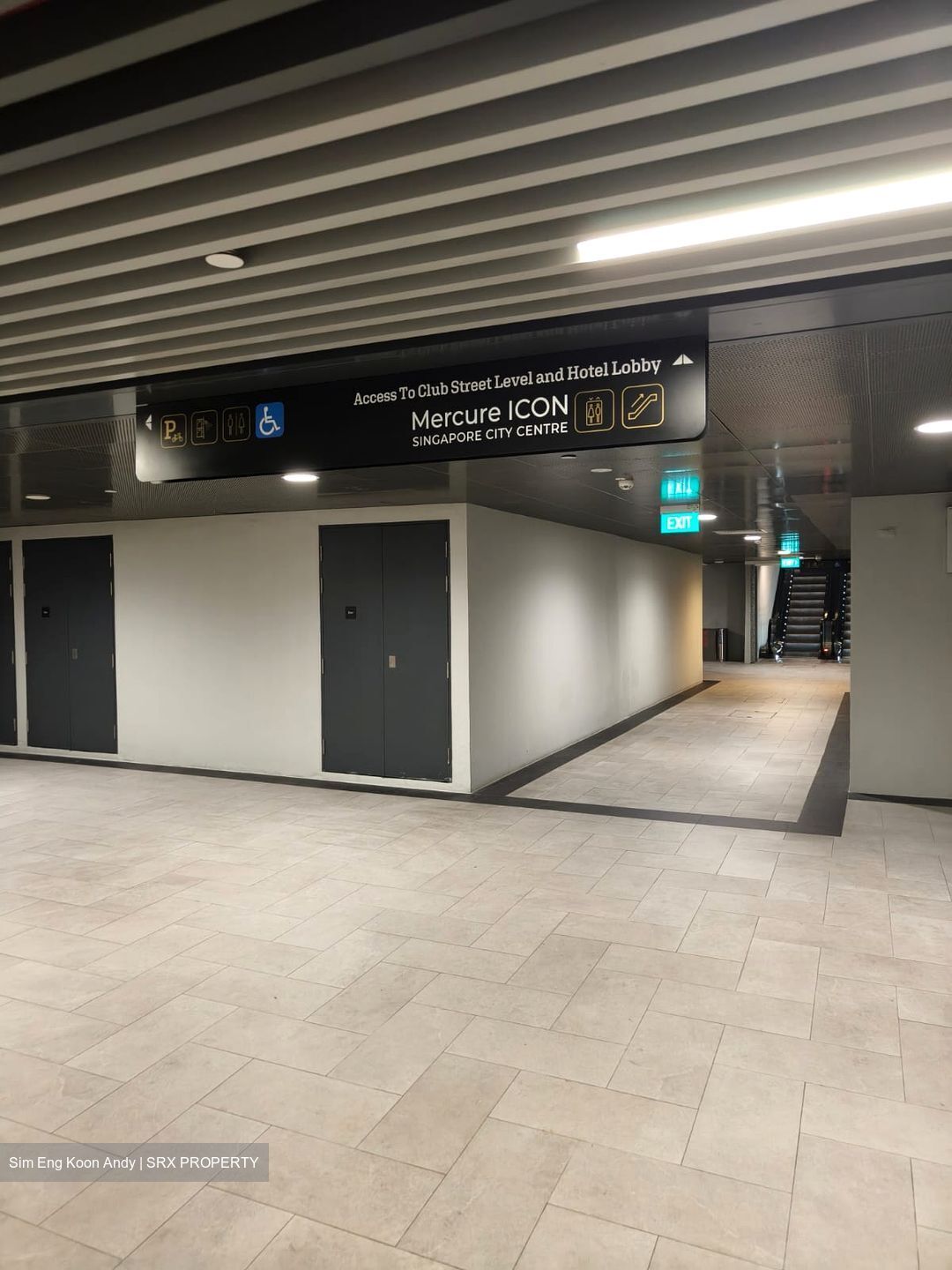 Club Street (D1), Retail #562539401